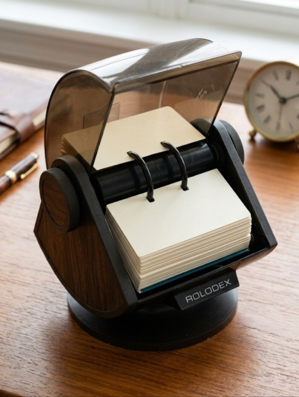 Vintage Retro Rolodex SW-35 Swivel Base Smoked Acrylic & Faux Wood w/ Cards